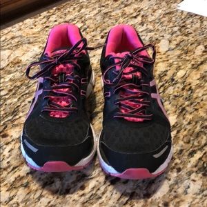 ASICS Gel-Neo33 ladies sneakers size 8